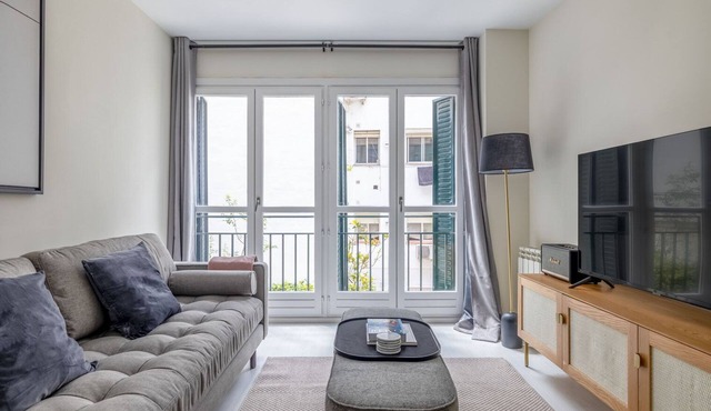 Lovely Chamberi 2BR w/Doorman, nr Ciudad Universitaria, by Blueground