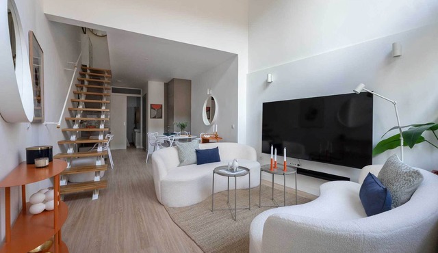 Luminous duplex in Fuente del Berro