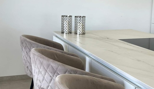 Luxury Apartment Midami