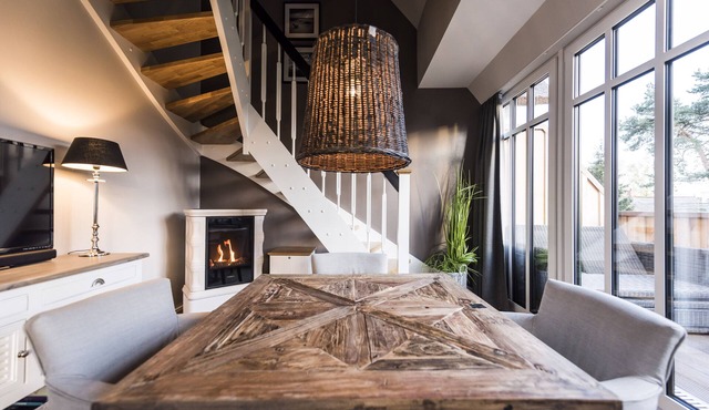 Luxury apartments with daily. Cleaning, fireplace, water views, laundry incl.