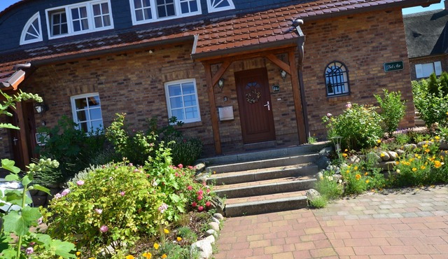 Luxury country house with fireplace, 4 baths and Sauna