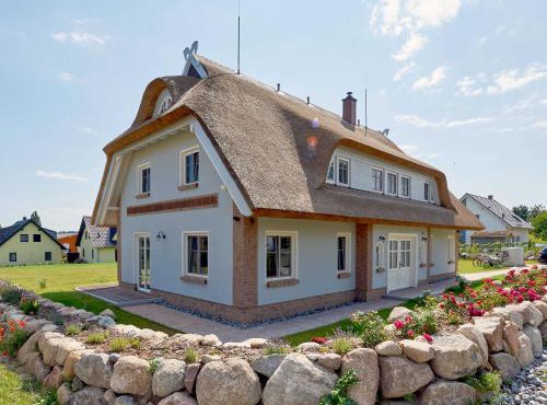 Mönchguter Reethus mit Wasserblick, Kamin, Sauna