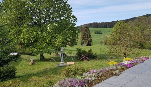 Modern living, quiet and close to nature in the Black Forest with its own garden area