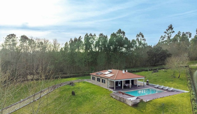 Madorra House | Heated Pool