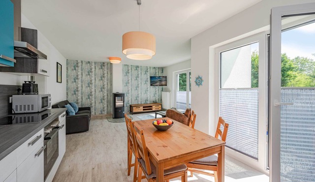 Modern vacation apartment in Heringsdorf with balcony & garden view near the beach