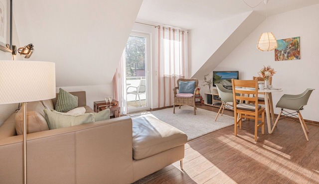 Modern vacation apartment in Trassenheide with balcony, just 150 m from the beach
