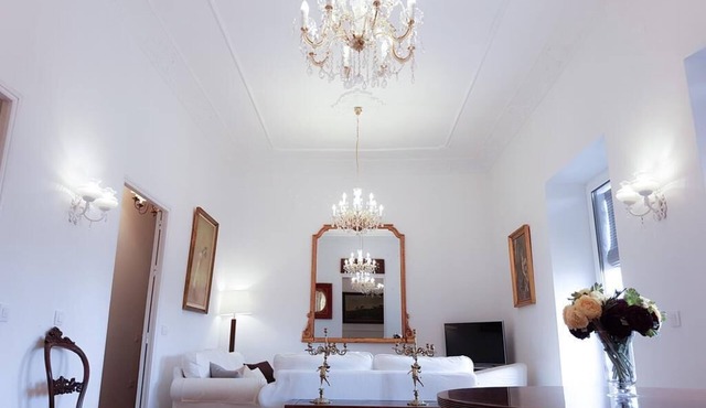 Morla-Melgarejo palace house (100m2 apartment)