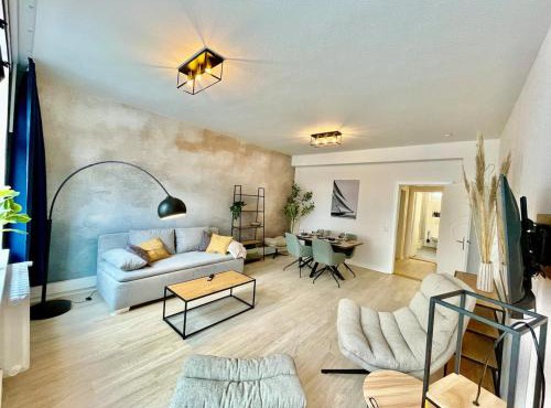 NEU 80qm großes Apartment in der Kieler Innenstadt zwischen Bahnhof, Förde und Fußgängerzone