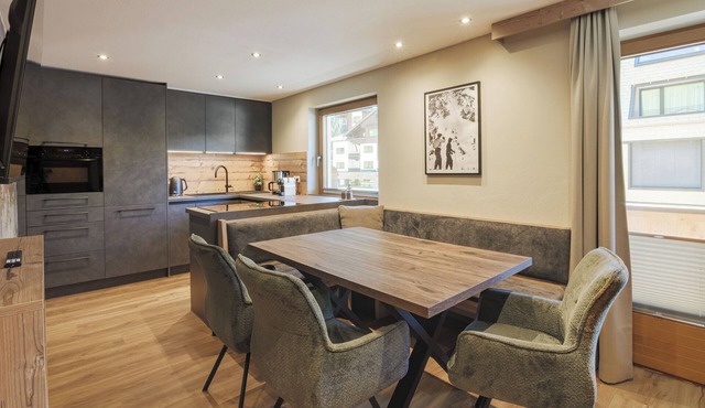 Newly renovated apartment for families—lift tickets included in the summer!