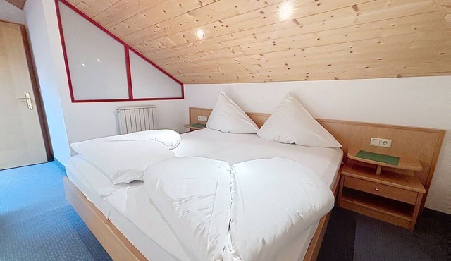 Nice apartment for 4 people with WIFI and TV