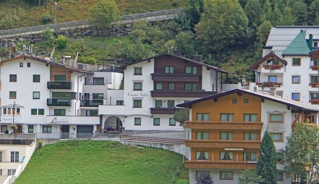 Nice apartment for 5 guests with WIFI, TV, terrace and pets allowed