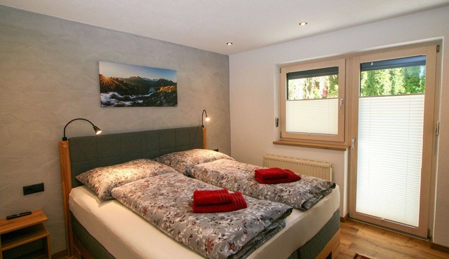 Nice apartment for 6 guests with WIFI, TV and terrace