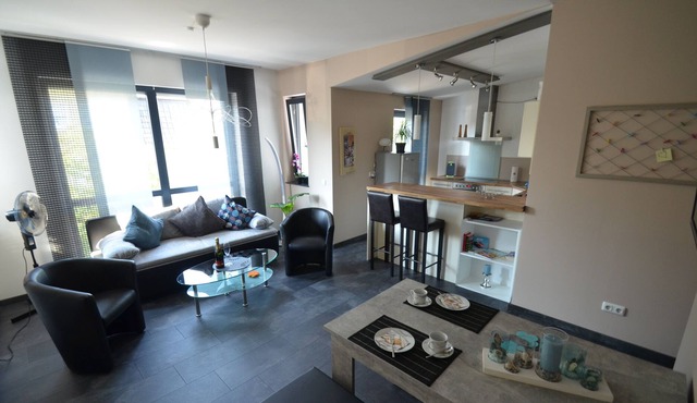 Nice, modern apartment near Marina Rünthe