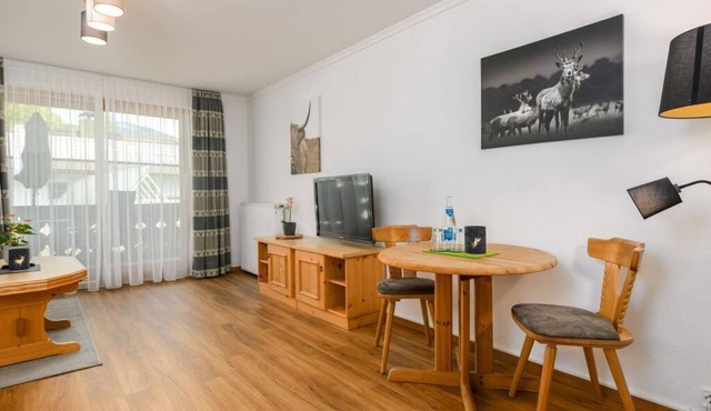 "No. 14" apartment, shower, WC, 1 bedroom - Wallgauer Hof, vacation apartments