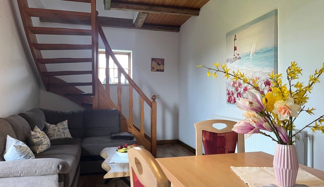 Nr. 1 - 3 Zimmer Ferienwohnung mit Terrasse und Garten - Ostsee Bauernhof Schwalbennest OFC 15