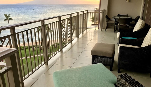 Ocean Front Sunset & Whale-Watching Views at Hyatt Vacation Club