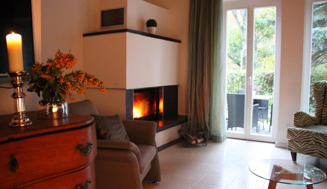 On the Elbe - House Sonate