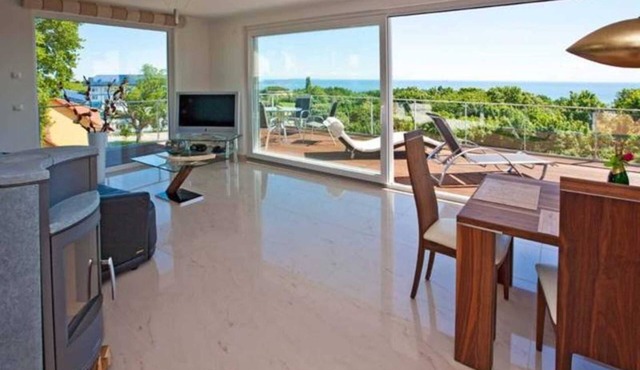 Penthouse 6 - Villa Ostseeblick 5 * with sea and Boddenblick