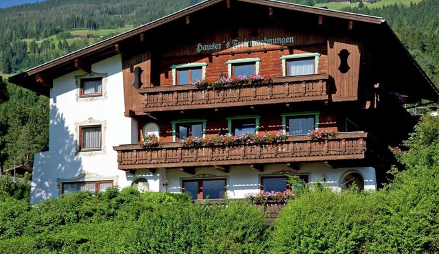 Pleasing Apartment with Garden, Balcony, Garden Furniture