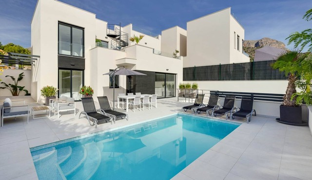 Polop Luxury Villa