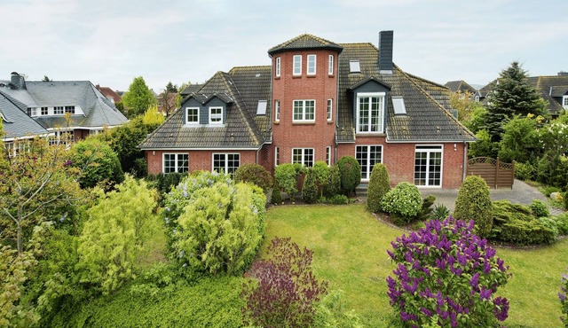 Pool house with Baltic Sea view