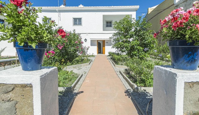 POQUEIRA, 5 Bedroom House in Complejo Rural Orgiva