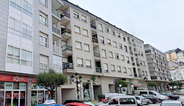 Premium apartment in A Valenzá near the centre