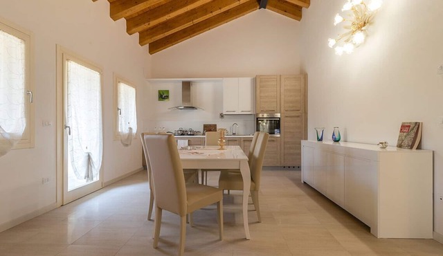 Prosecco is a spacious and sunny apartment