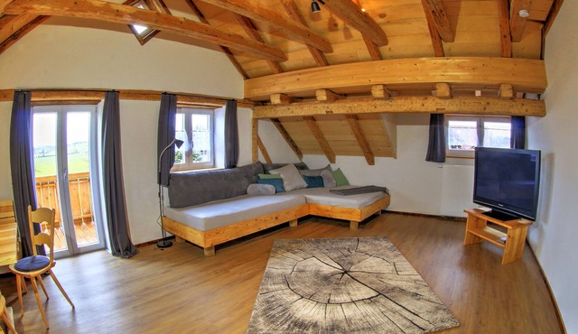 Pure Allgäu. Beautifully renovated open penthouse. Apartment "Eva".