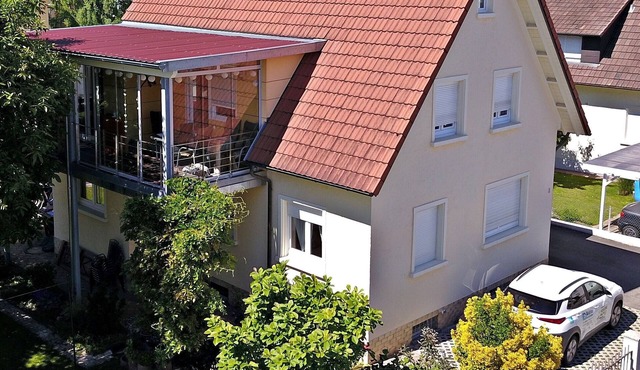 Quiet, Modern Apartment with Garden near Lake Steißlingen and Lake Constance