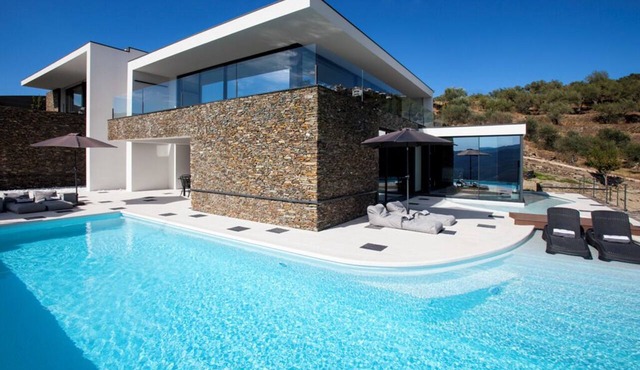 Quinta Rainha Santa Mafalda - Douro Valley Design Villa