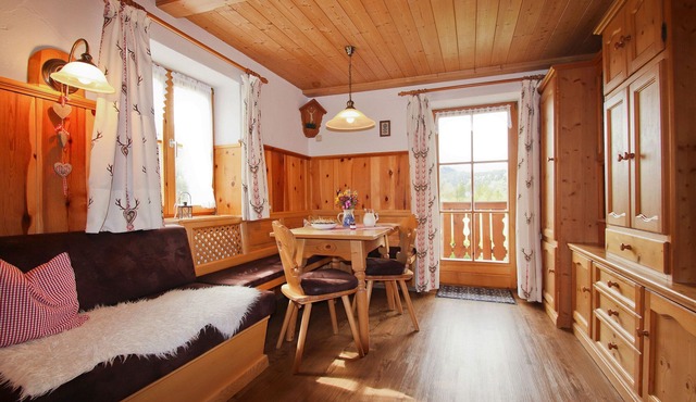 "Rauher Kopf" Vacation Rental for 1–4 people, approx. 38 m², 1 bedroom, 1 children's room, kitchen-living room, bathroom