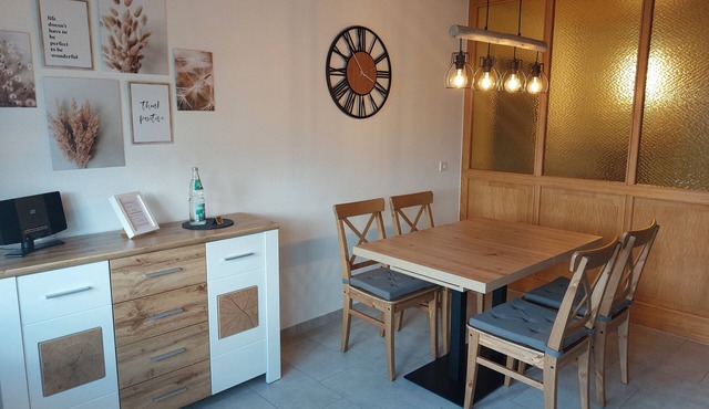Renovated modern apartment, cozy and quiet location