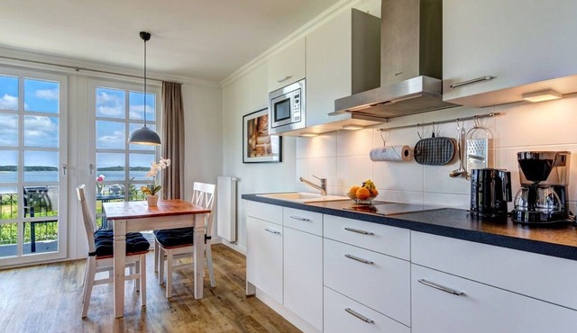 Residence on Lake Balmer - BS 52
