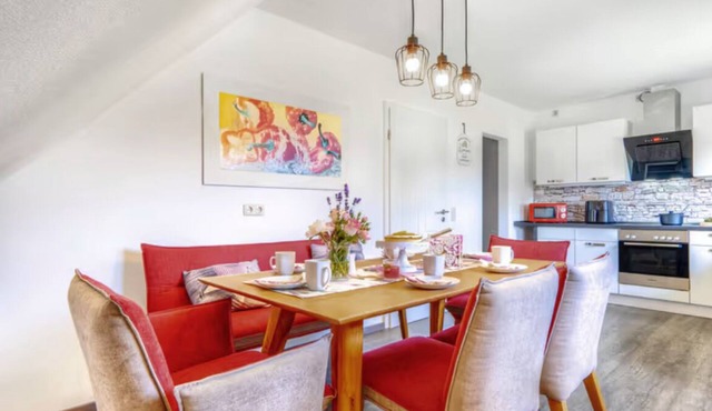 Romantic country house vacation apartment Relax with pony rides, carriage rides