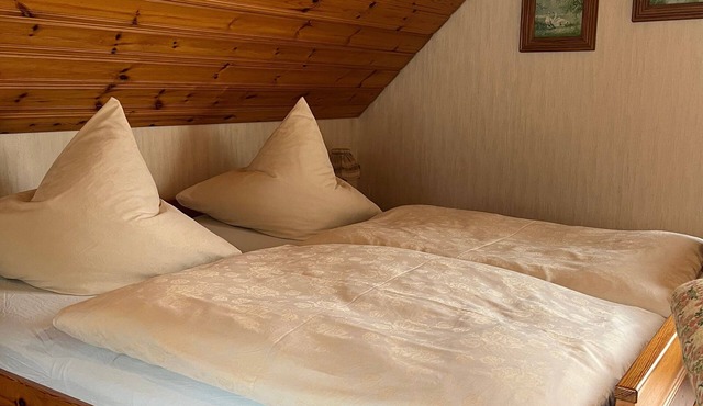 Room 'Doppelzimmer' with Shared Garden, Balcony and Wi-Fi