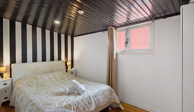 Room 'Duplo J' with Shared Garden and Wi-Fi