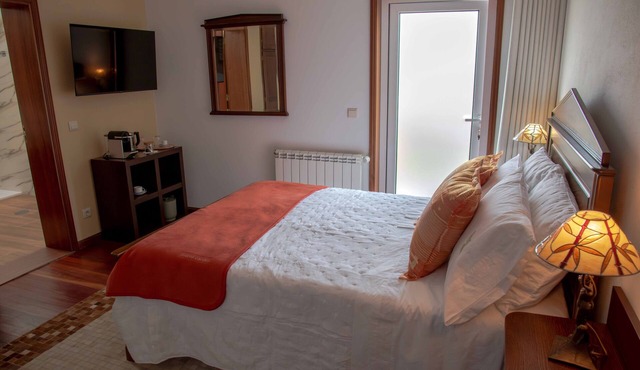 Room 'Quarto Silva' with Mountain View, Wi-Fi and Air Conditioning