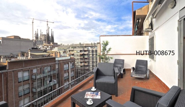 Sagrada Familia Penthouse