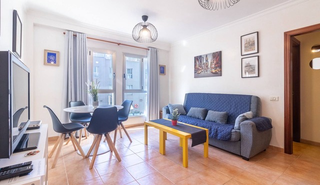 Sardina Home with Pool n'Parking