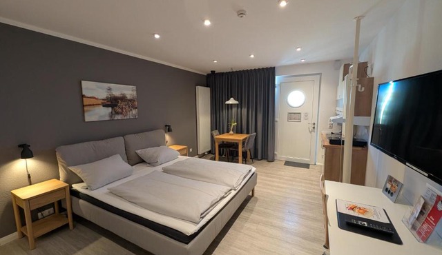 Schäfers Hotel, Innenstadt, Bäckerfrühstück inklusive & Smart Check-in ab 14 Uhr