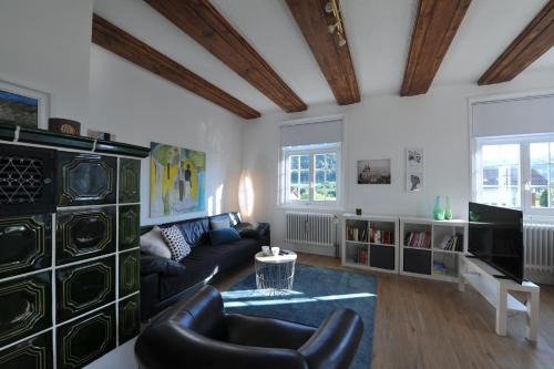 Schöne, helle Wohnung in Rheinnähe