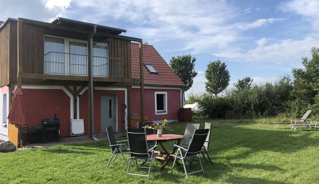Schönes Ferienhaus mit Großem Garten, Weitem Blick und Viel Natur