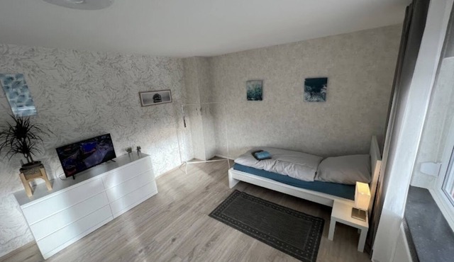 Schlafplatz Huwald Pension Monteurzimmer Monteurswohnung Zentral Wifi