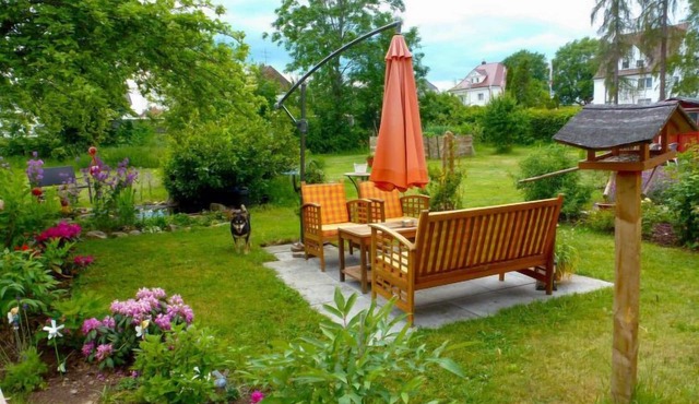 Schmetterlingsgarten by Interhome