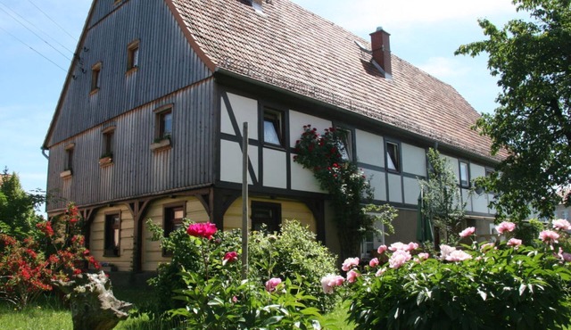 Schubert am village pond