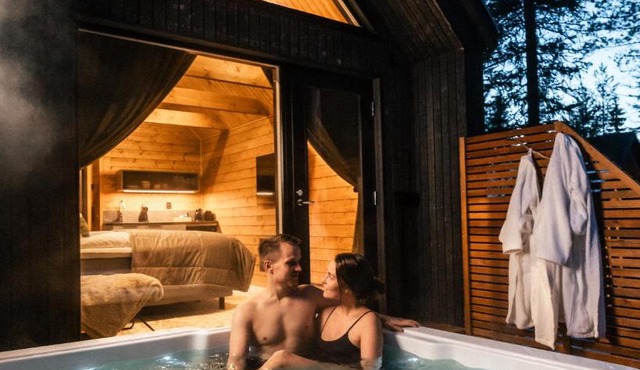Silencius Cabin With Private Jacuzzi