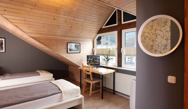 Single room with WC and shower