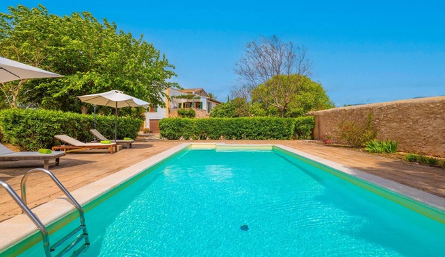 SON CORCÓ - Rustic finca with private pool and free Wi-Fi