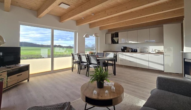 Sonnenwiese Großzügiges Haus mit Sauna und Kamin nahe Ostsee